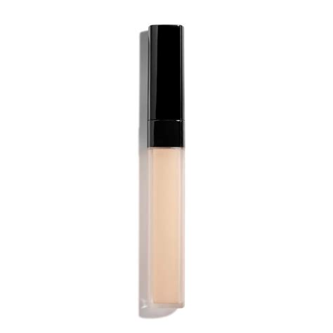 chanel under eye concealer review